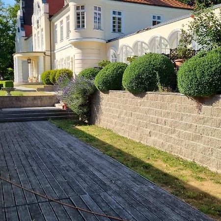 Chateau Radvanov Pension Mlada Vozice Eksteriør bilde
